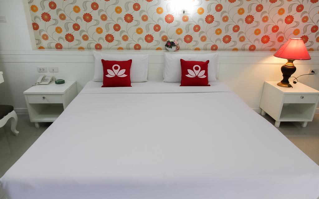 Zen Rooms Bangchak Bangkok Buitenkant foto