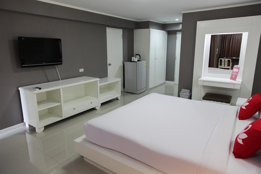 Zen Rooms Bangchak Bangkok Buitenkant foto