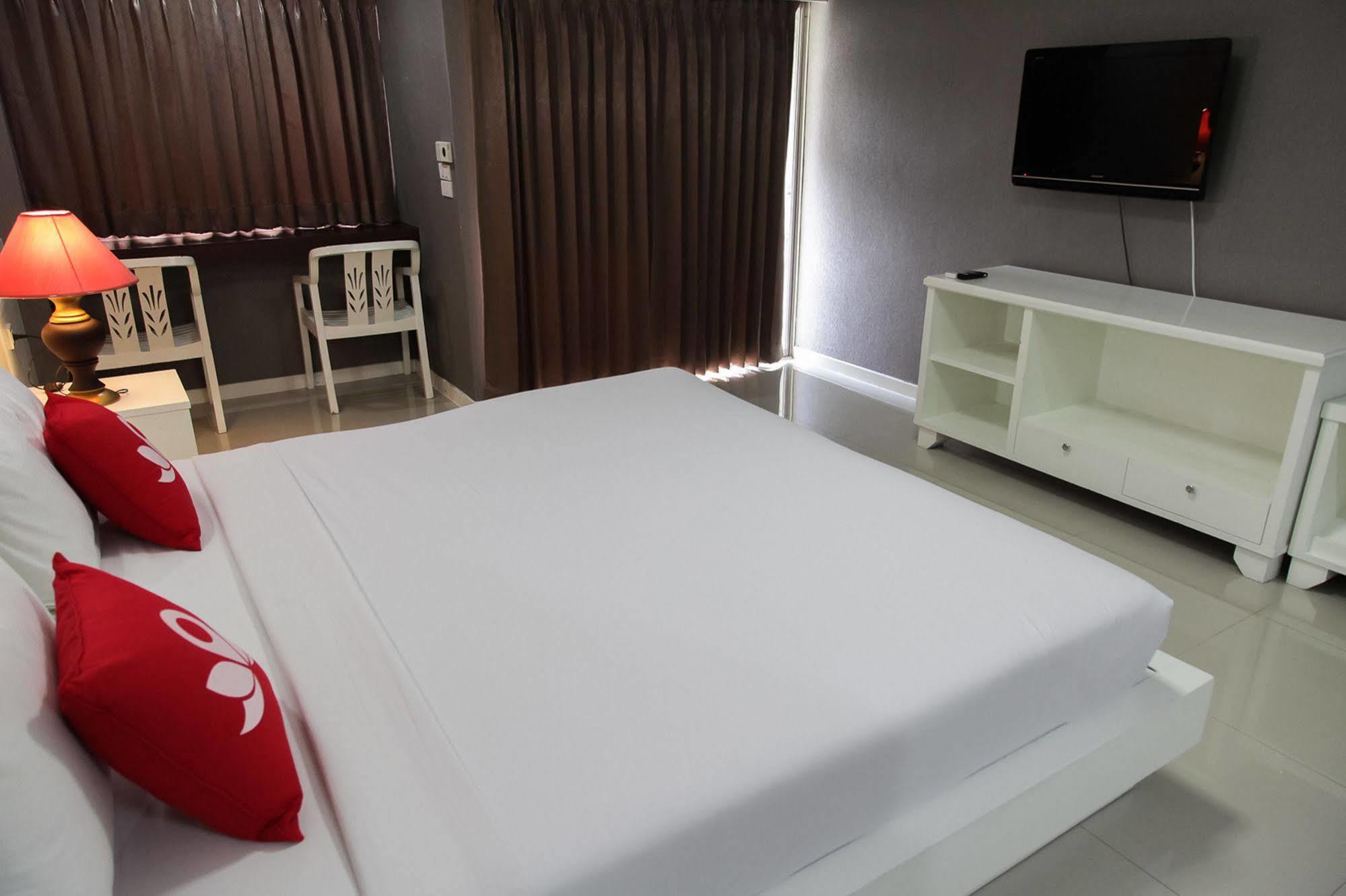 Zen Rooms Bangchak Bangkok Buitenkant foto